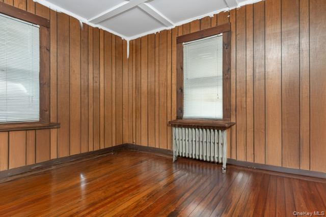 #7 photo, 84 Bay Avenue, Hicksville , NY 11801