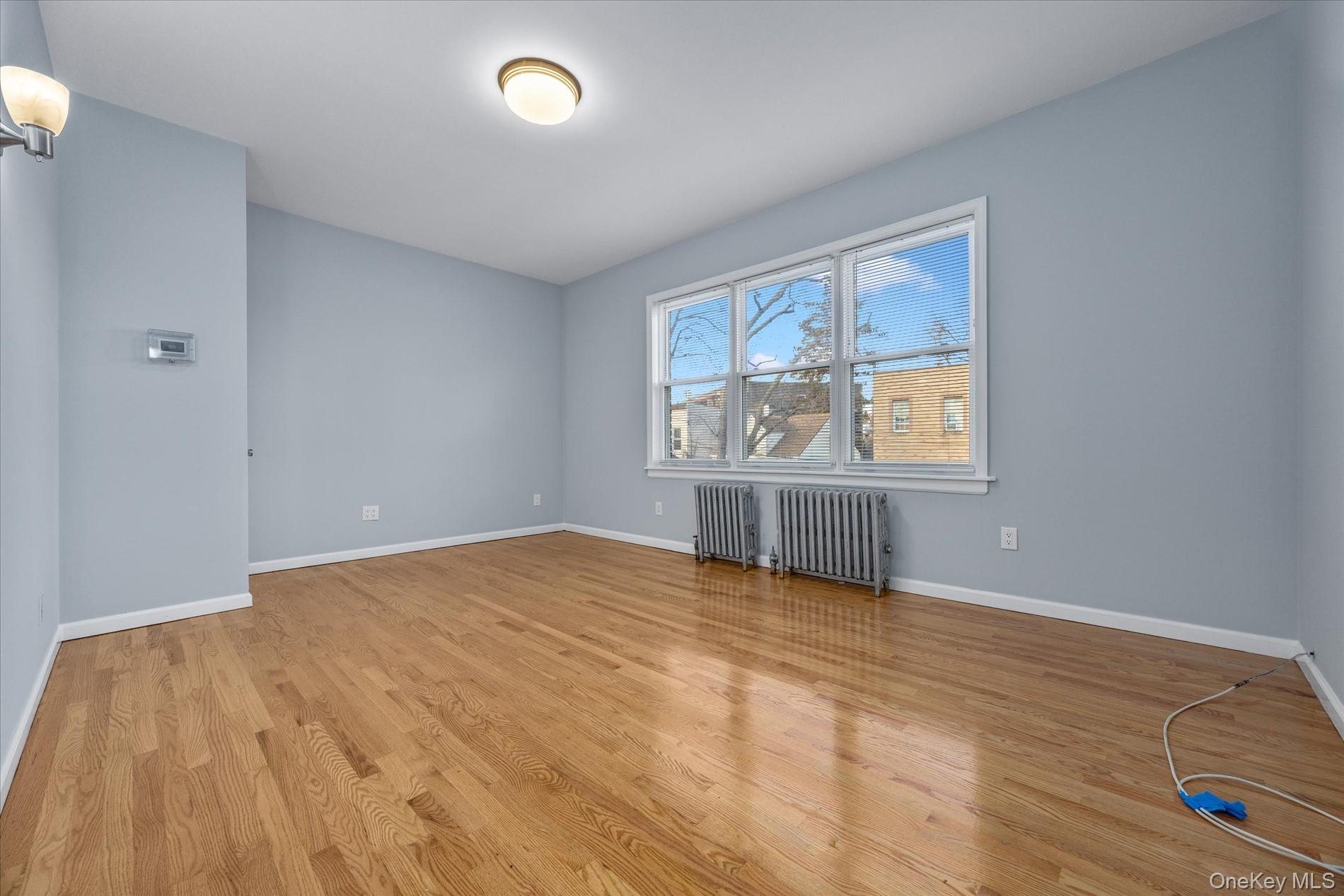 #20 photo, 6732 47th Avenue, Куинс ‖ Woodside , NY 11377