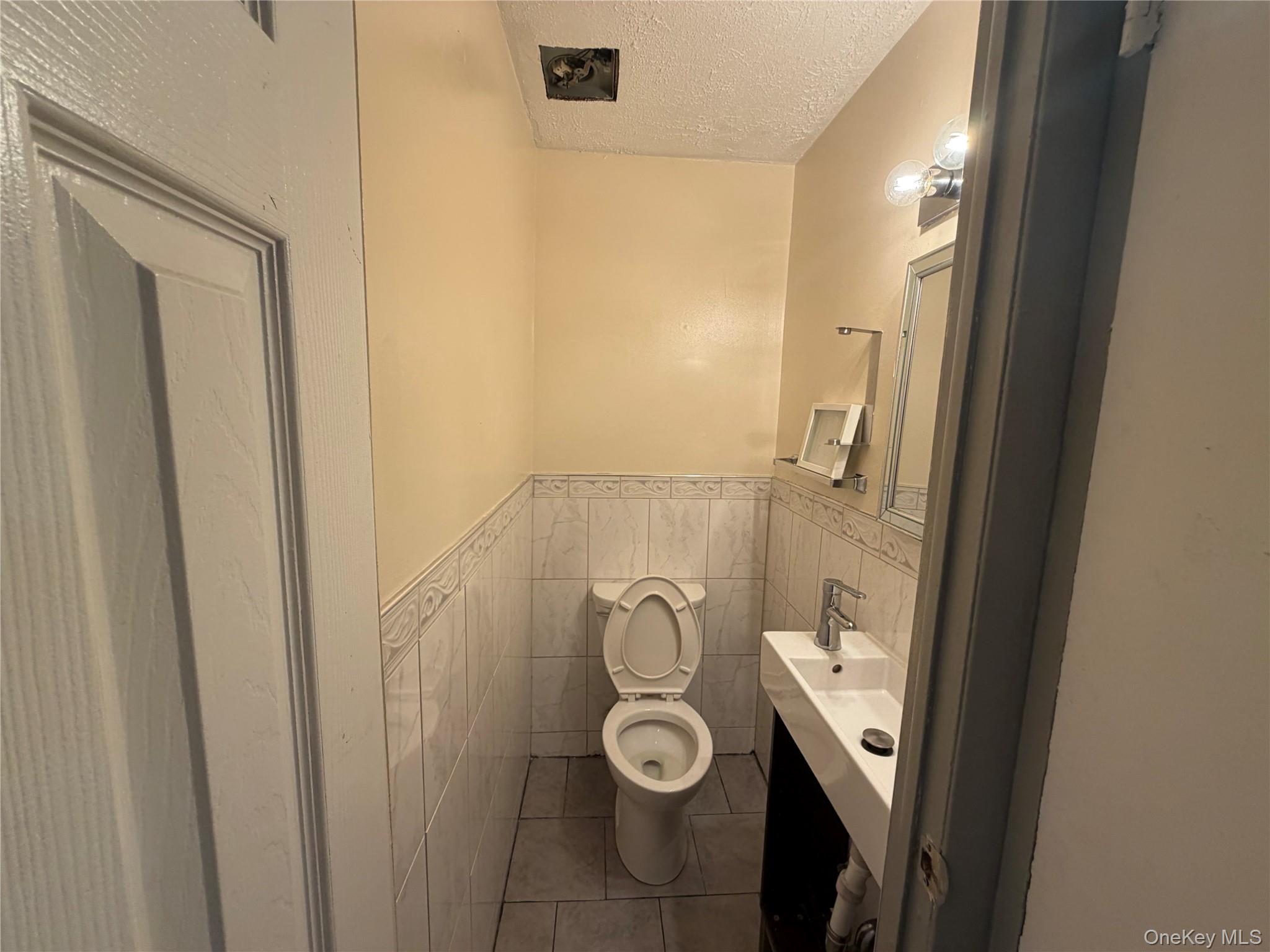 #10 photo, 2007 Elk Drive, Far Rockaway , NY 11691