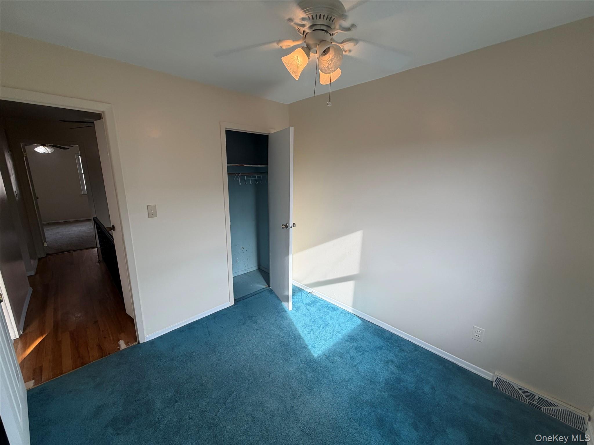 #3 photo, 2007 Elk Drive, Far Rockaway , NY 11691