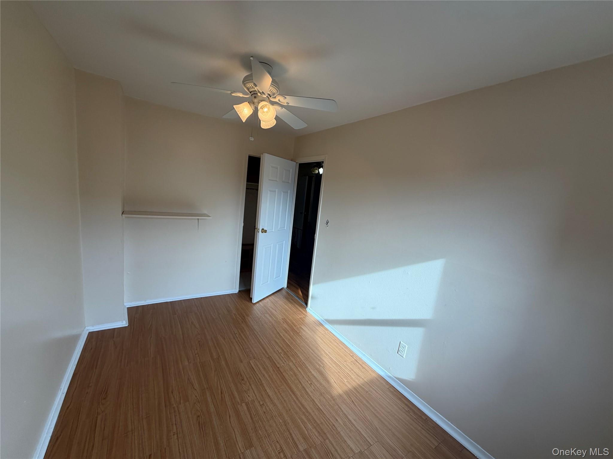 #4 photo, 2007 Elk Drive, Far Rockaway , NY 11691