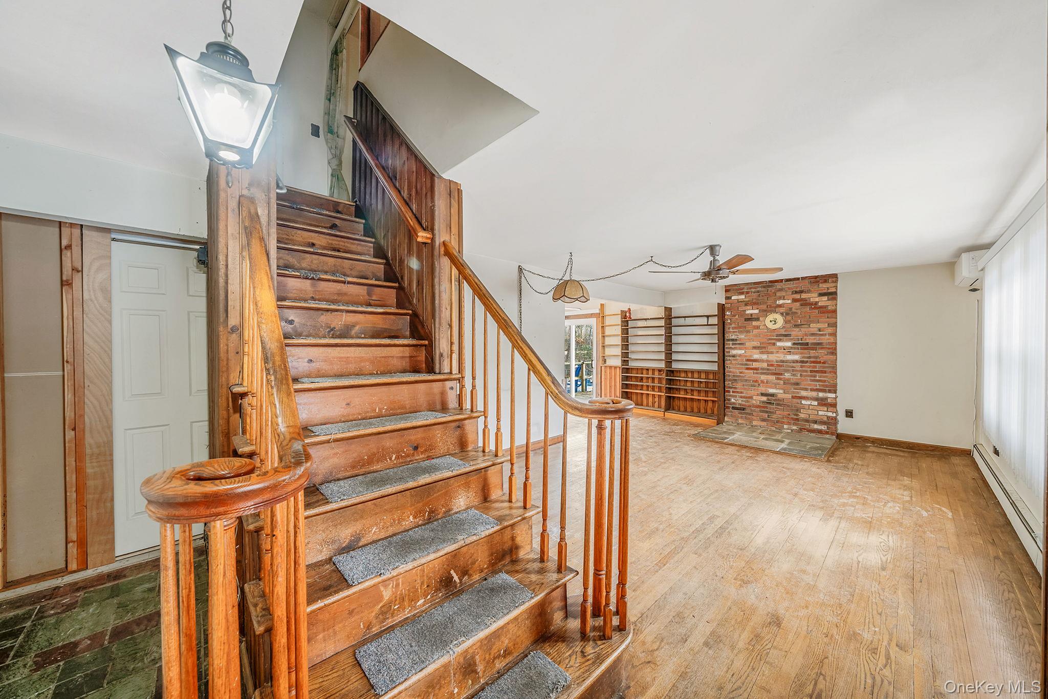 #12 photo, 120 Rustic Road, Port Jefferson , NY 11777