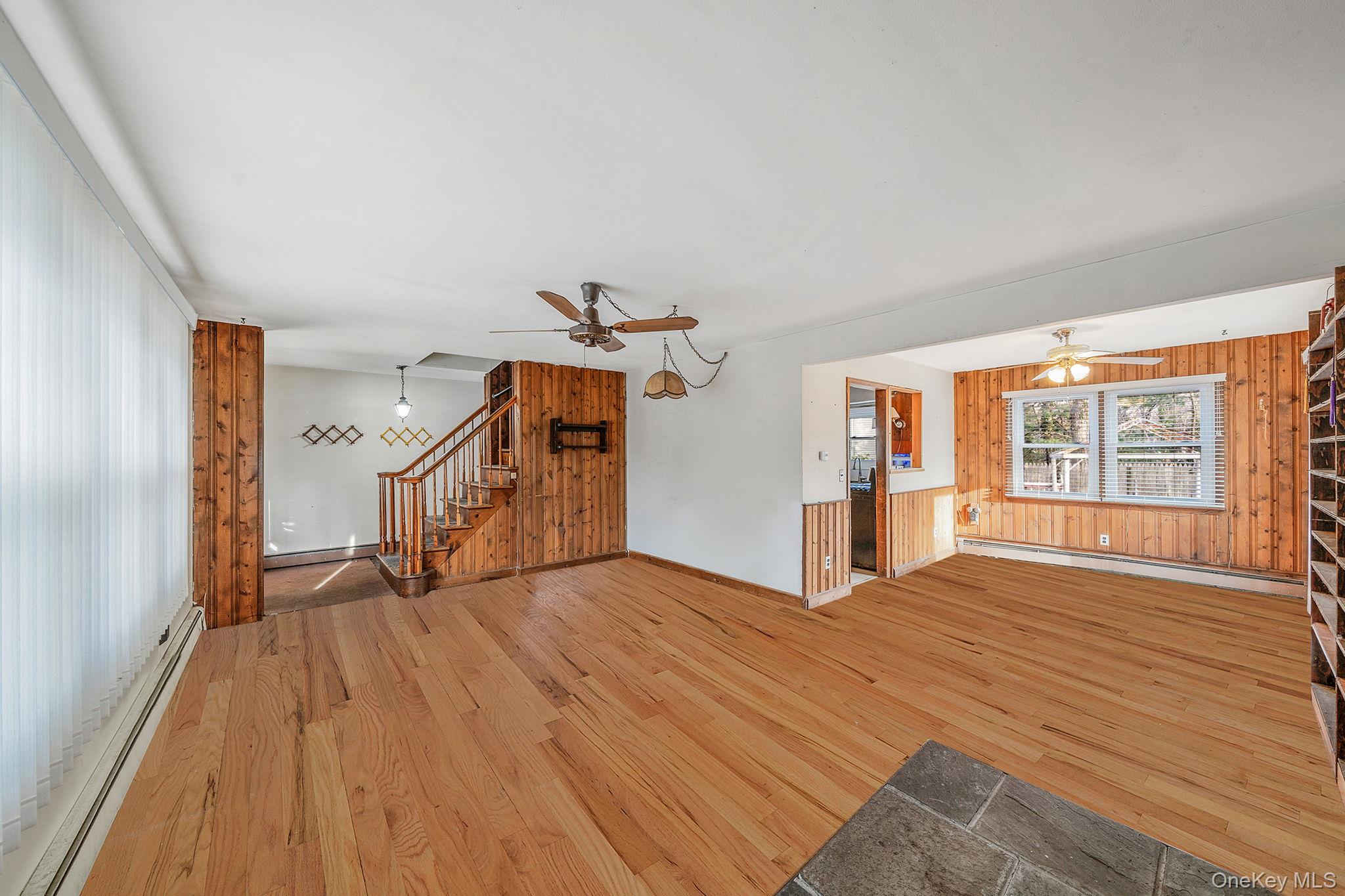 #15 photo, 120 Rustic Road, Port Jefferson , NY 11777