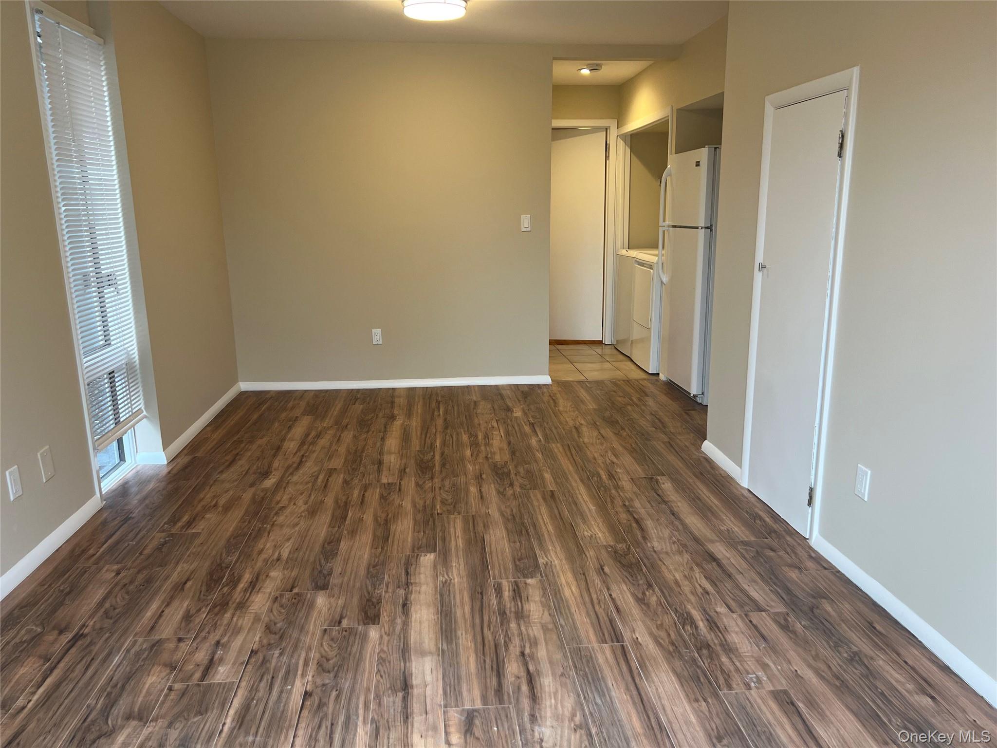 #14 photo, 60 N Marwood Road, מחוז נסאו Port Washington , NY 11050