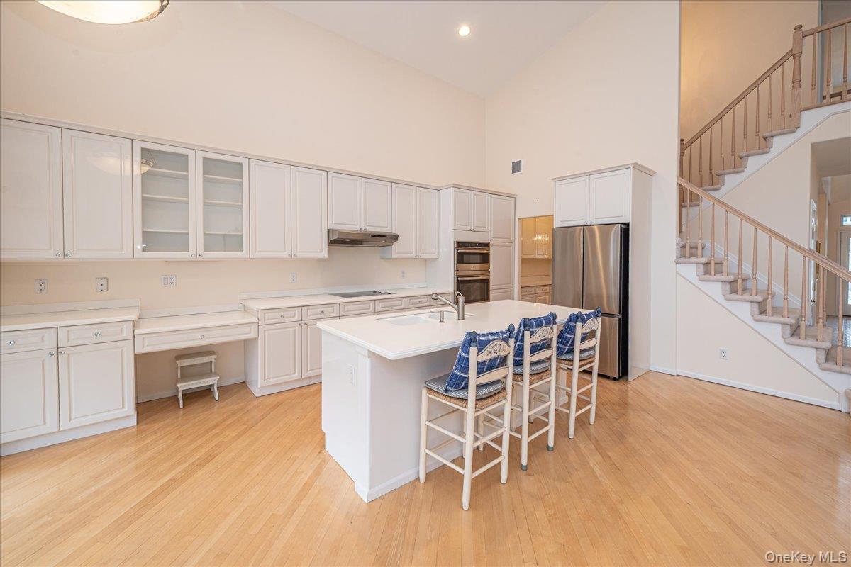 #12 photo, 205 Windwatch Drive, Саффолк ‖ Hauppauge , NY 11788