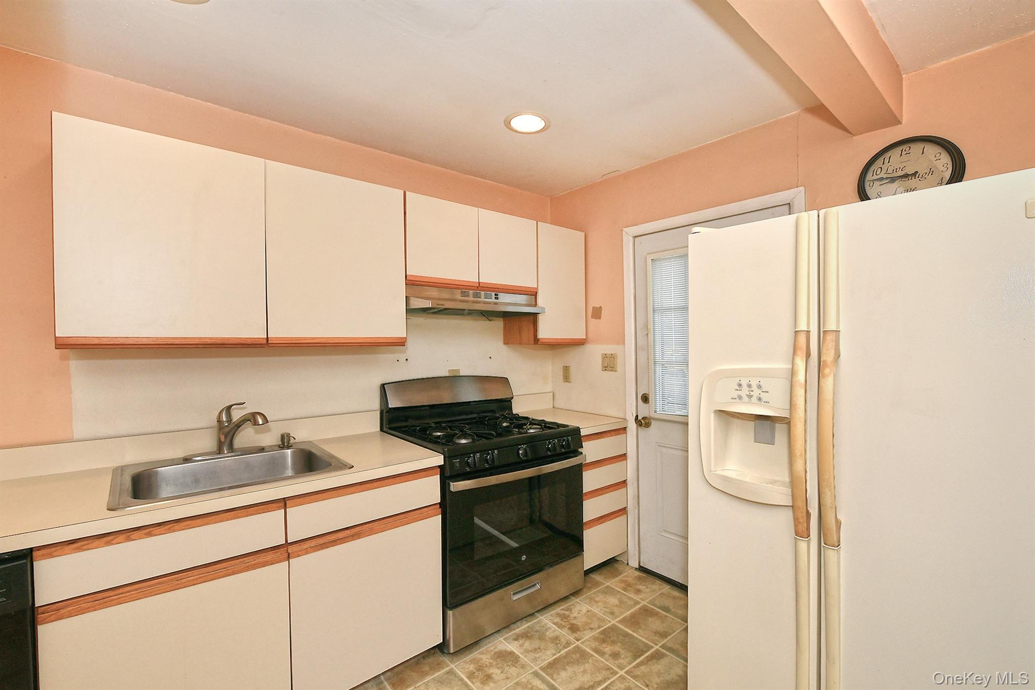 #10 photo, 4 Deepdale Drive, Brentwood , NY 11717