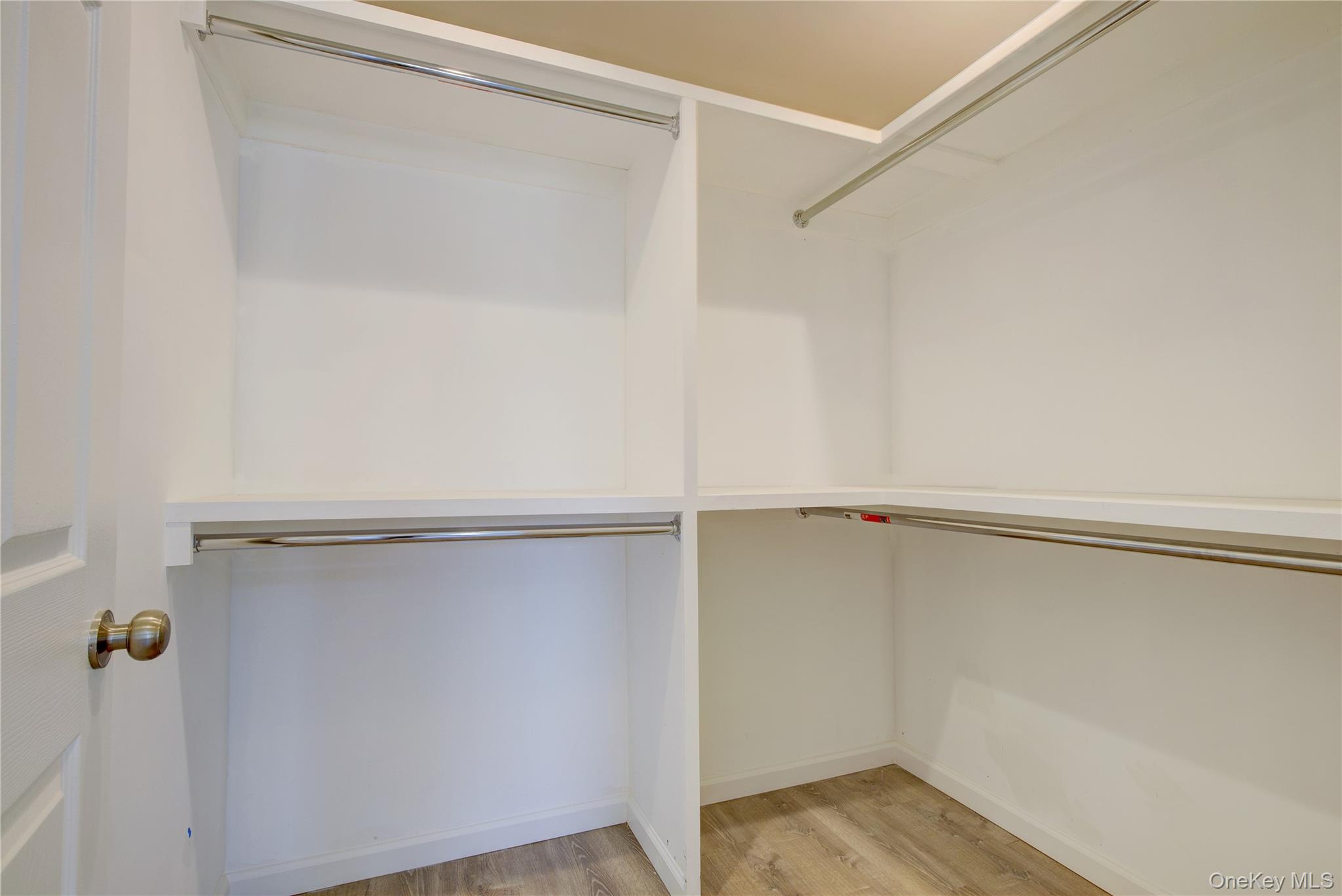 #13 photo, 58 California Street, מחוז נסאו Long Beach , NY 11561