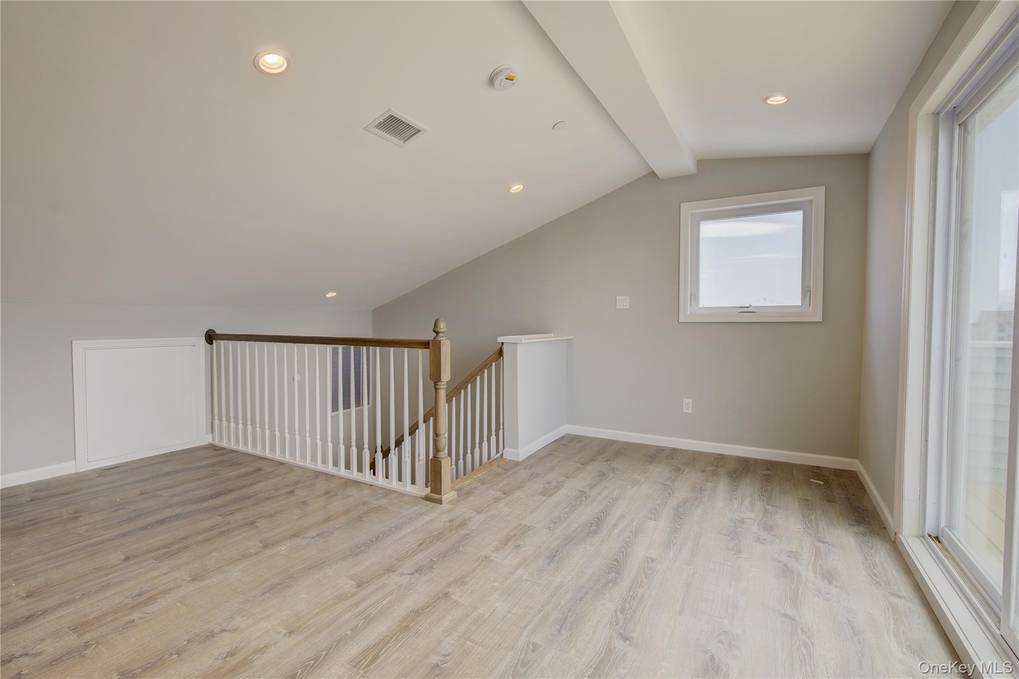 #16 photo, 58 California Street, מחוז נסאו Long Beach , NY 11561