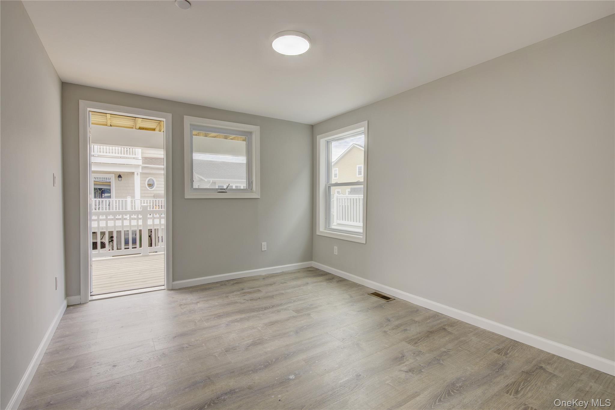 #20 photo, 58 California Street, מחוז נסאו Long Beach , NY 11561