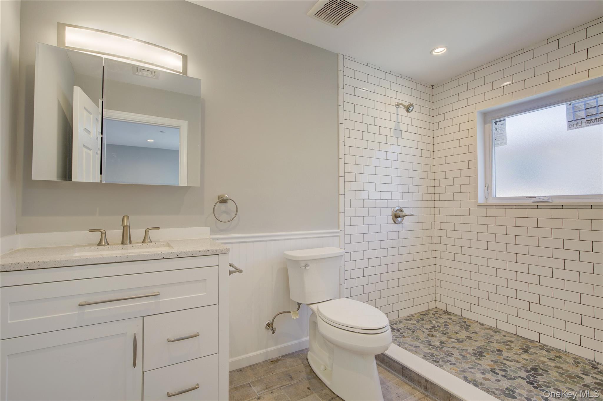 #8 photo, 58 California Street, מחוז נסאו Long Beach , NY 11561