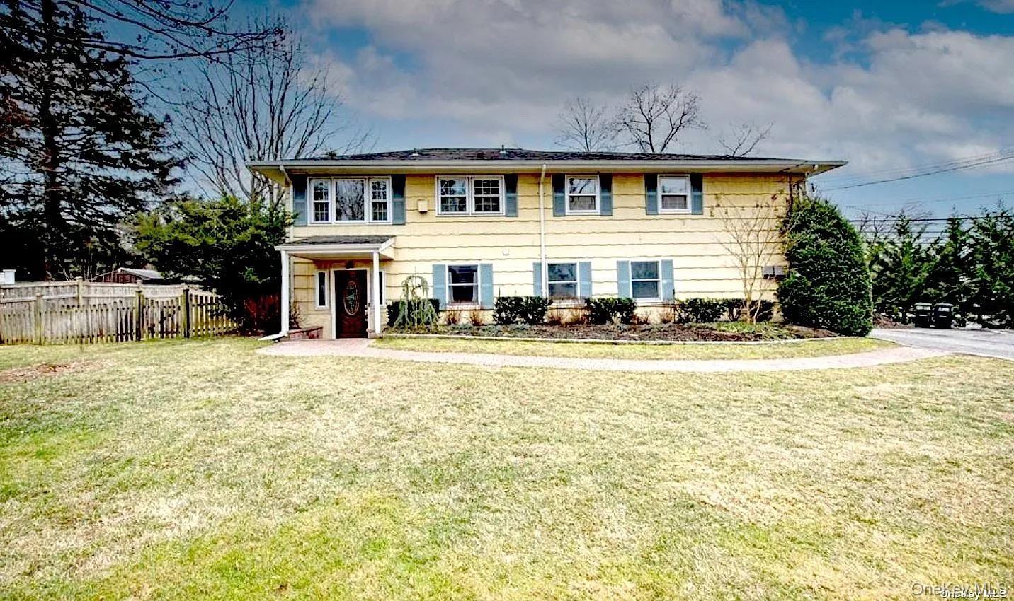 #2 photo, 1 Cliftwood Drive, Саффолк ‖ Huntington , NY 11743