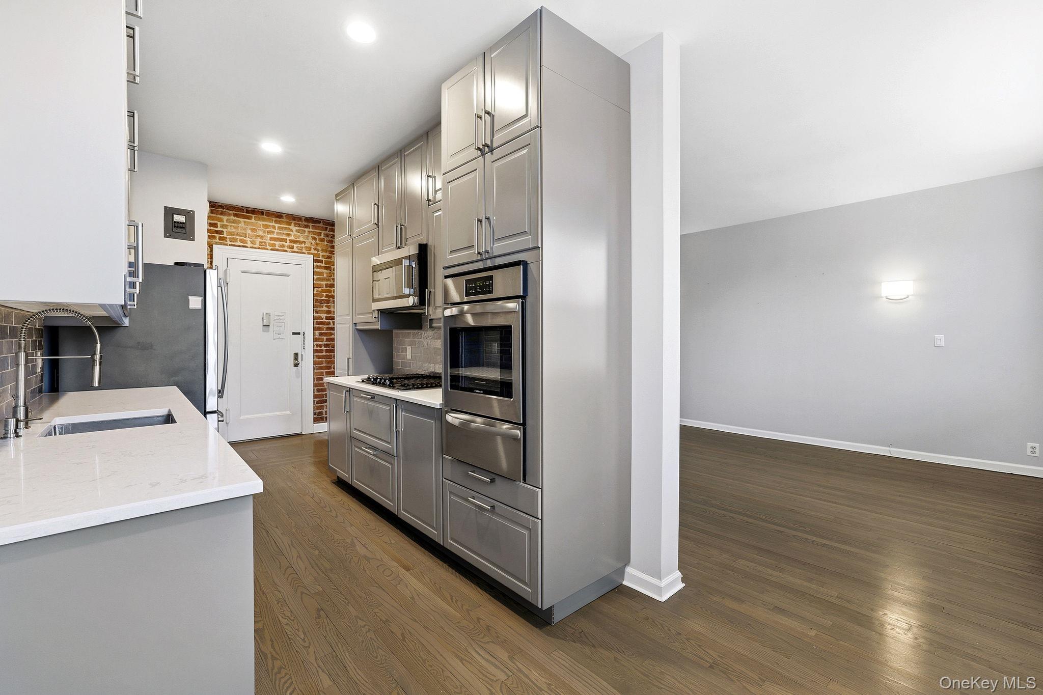 #9 photo, 11 Alden Road, Larchmont , NY 10538