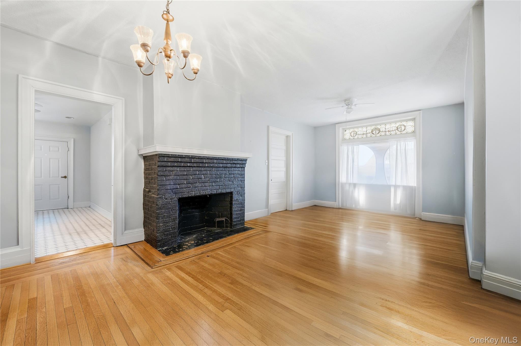 #11 photo, 415 Grand Street, Newburgh , NY 12550