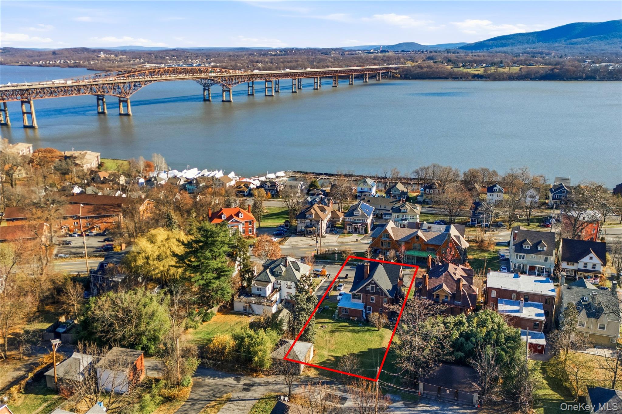 #16 photo, 415 Grand Street, Newburgh , NY 12550