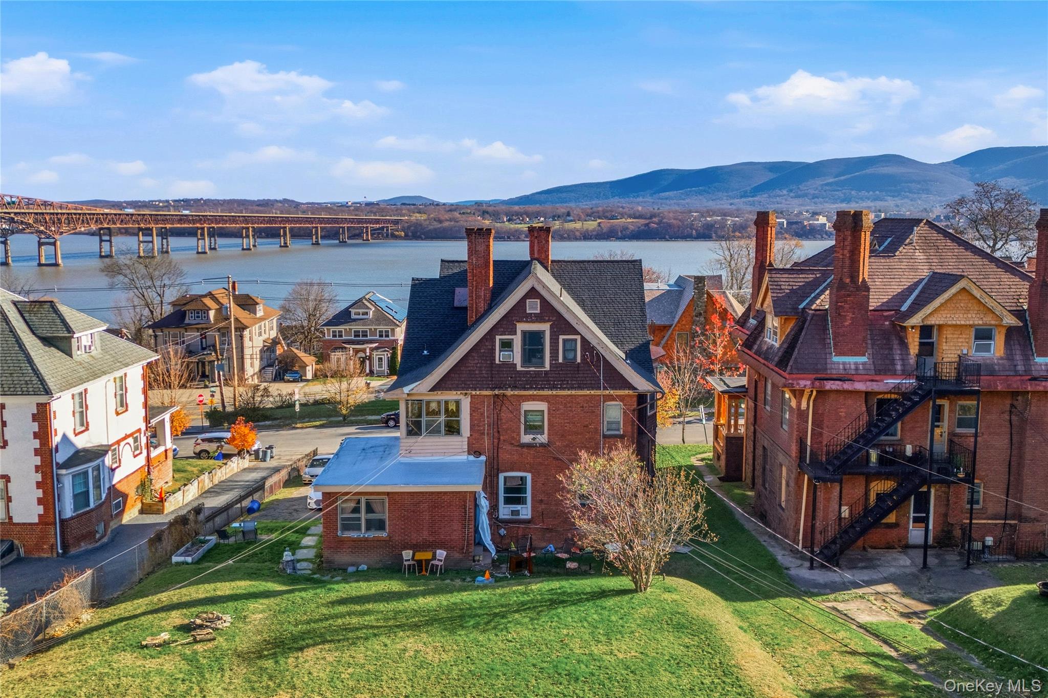 #17 photo, 415 Grand Street, Newburgh , NY 12550