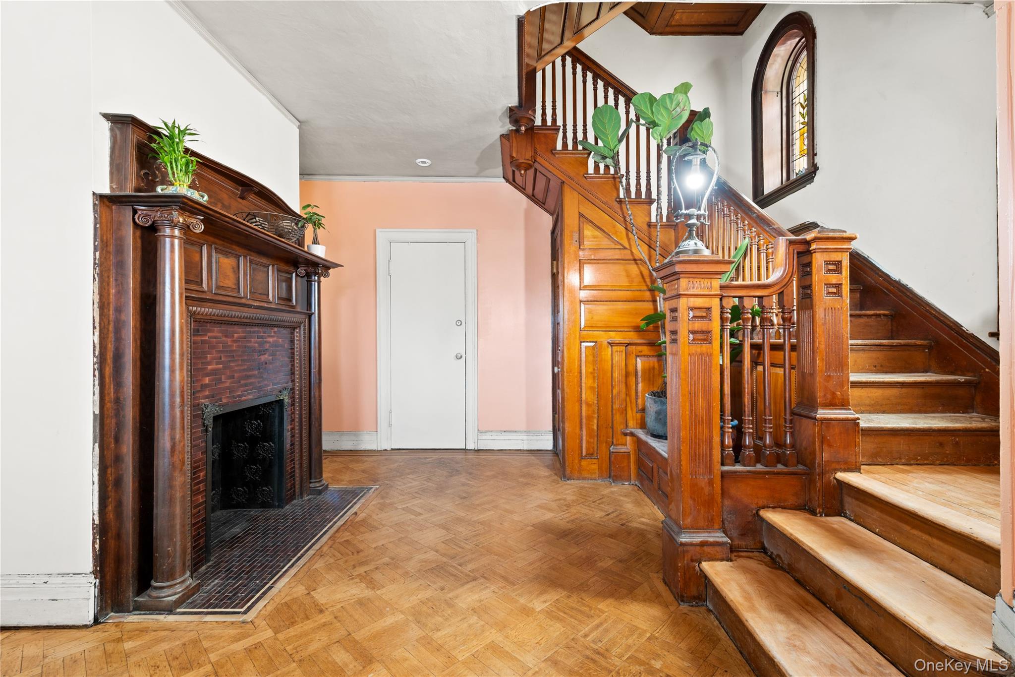 #5 photo, 415 Grand Street, Newburgh , NY 12550