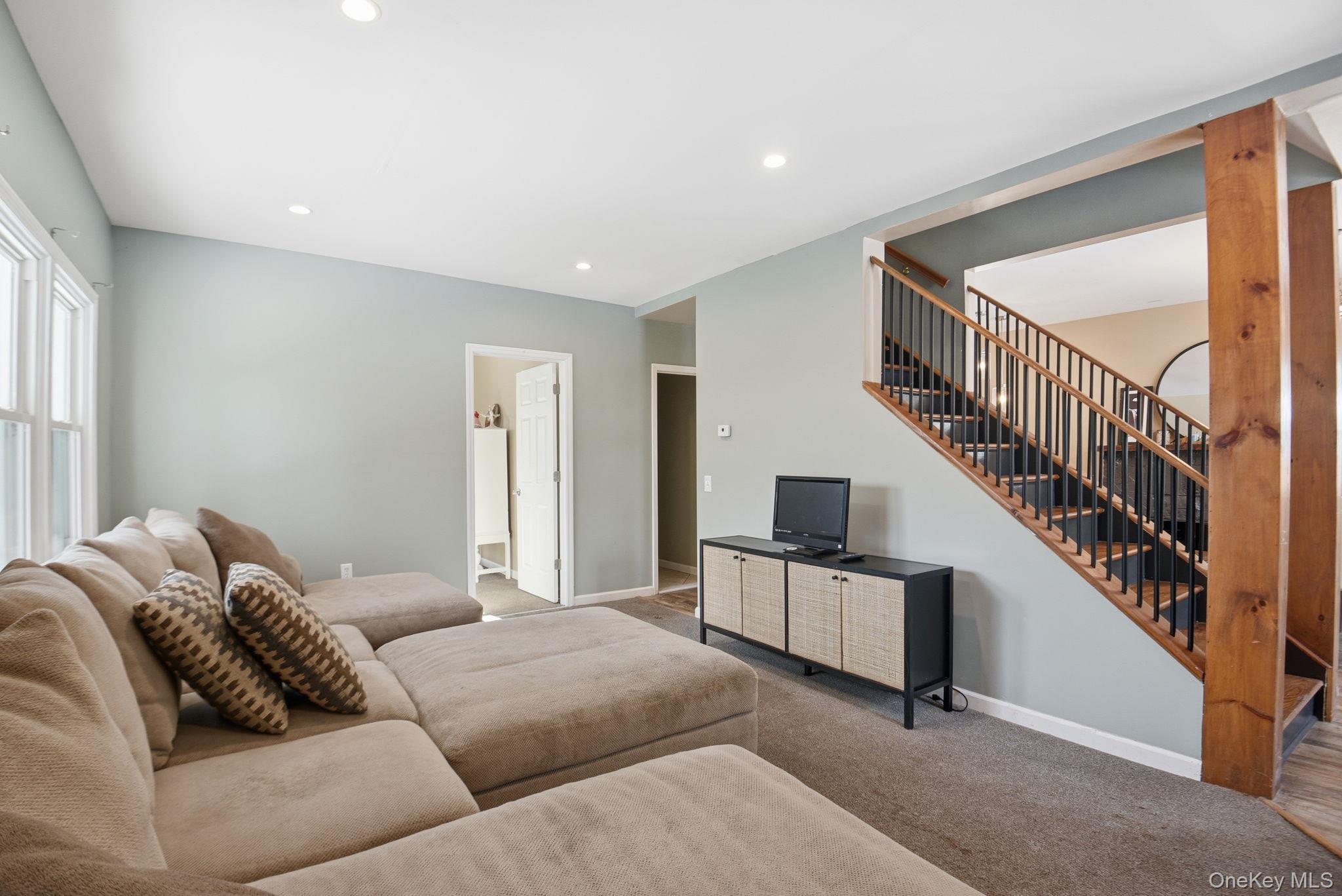 #6 photo, 35 Shady Creek Road, Pleasant Valley , NY 12569