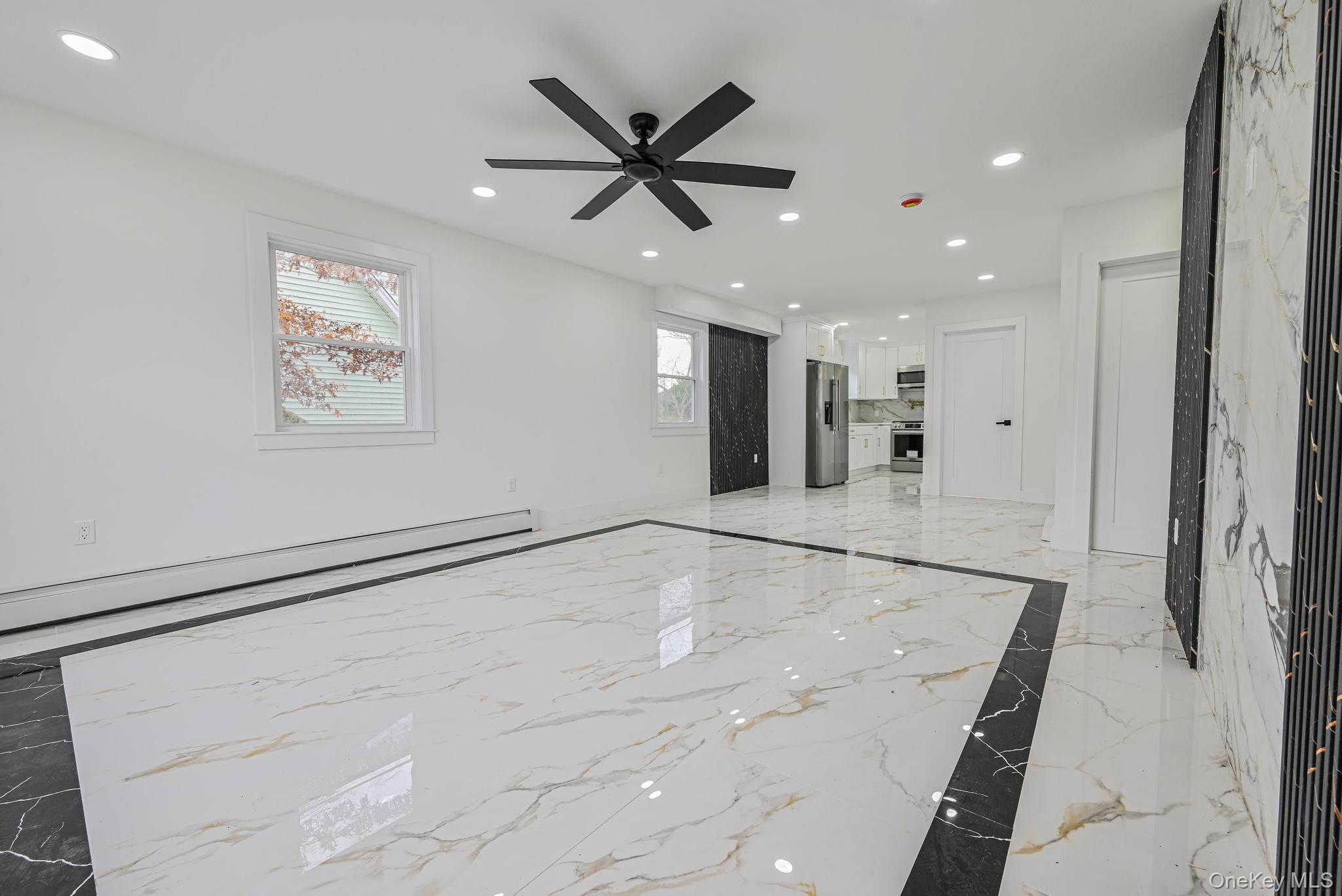 #5 photo, 44 Catherine Avenue, नासाउ काउंटी Franklin Square , NY 11010