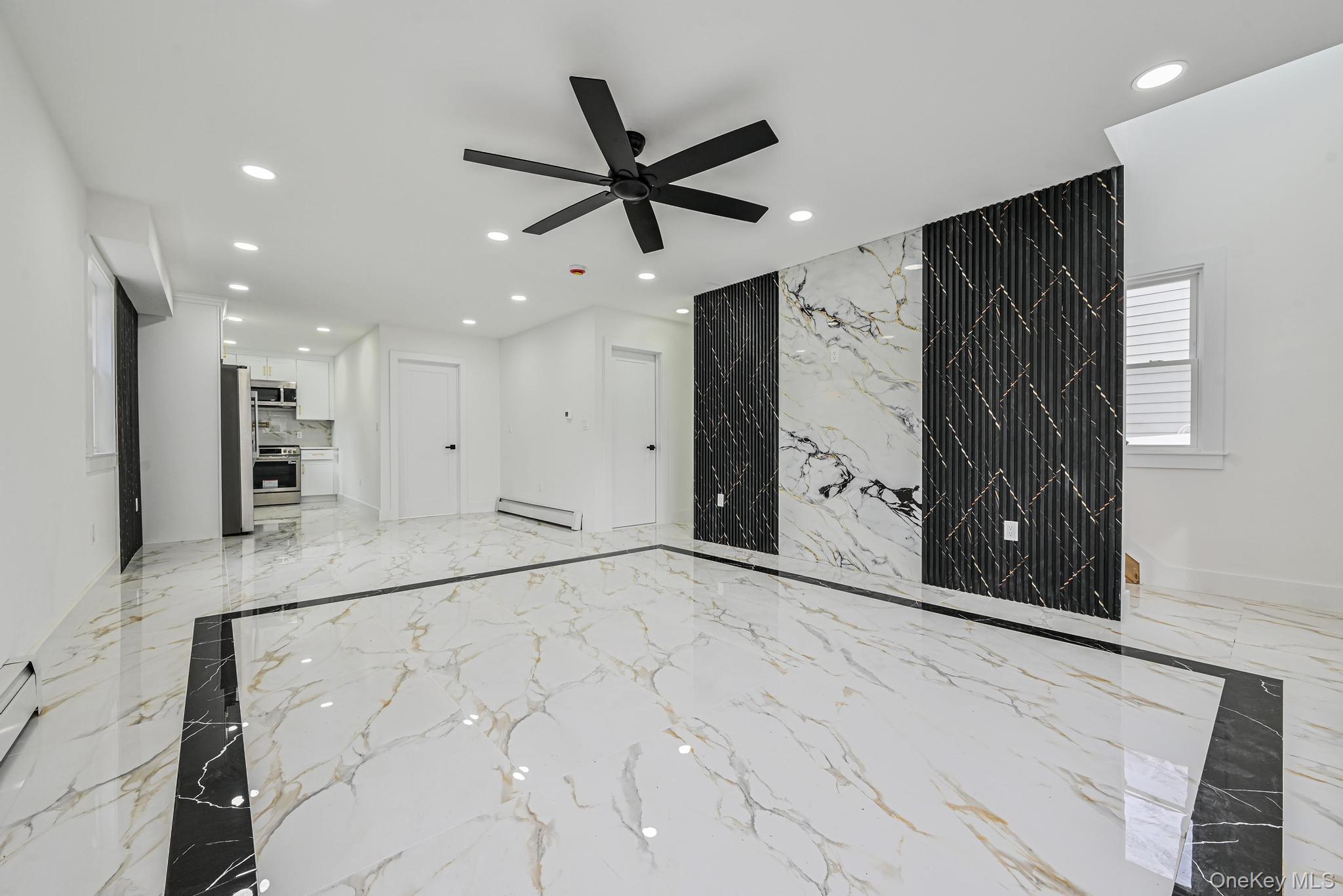 #6 photo, 44 Catherine Avenue, नासाउ काउंटी Franklin Square , NY 11010