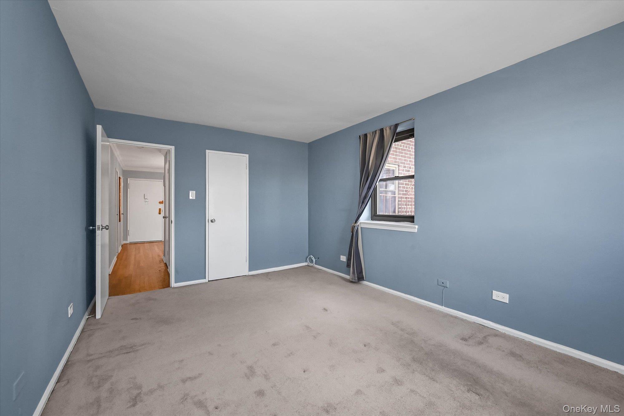 #13 photo, 85-10 151st Avenue, Howard Beach , NY 11414