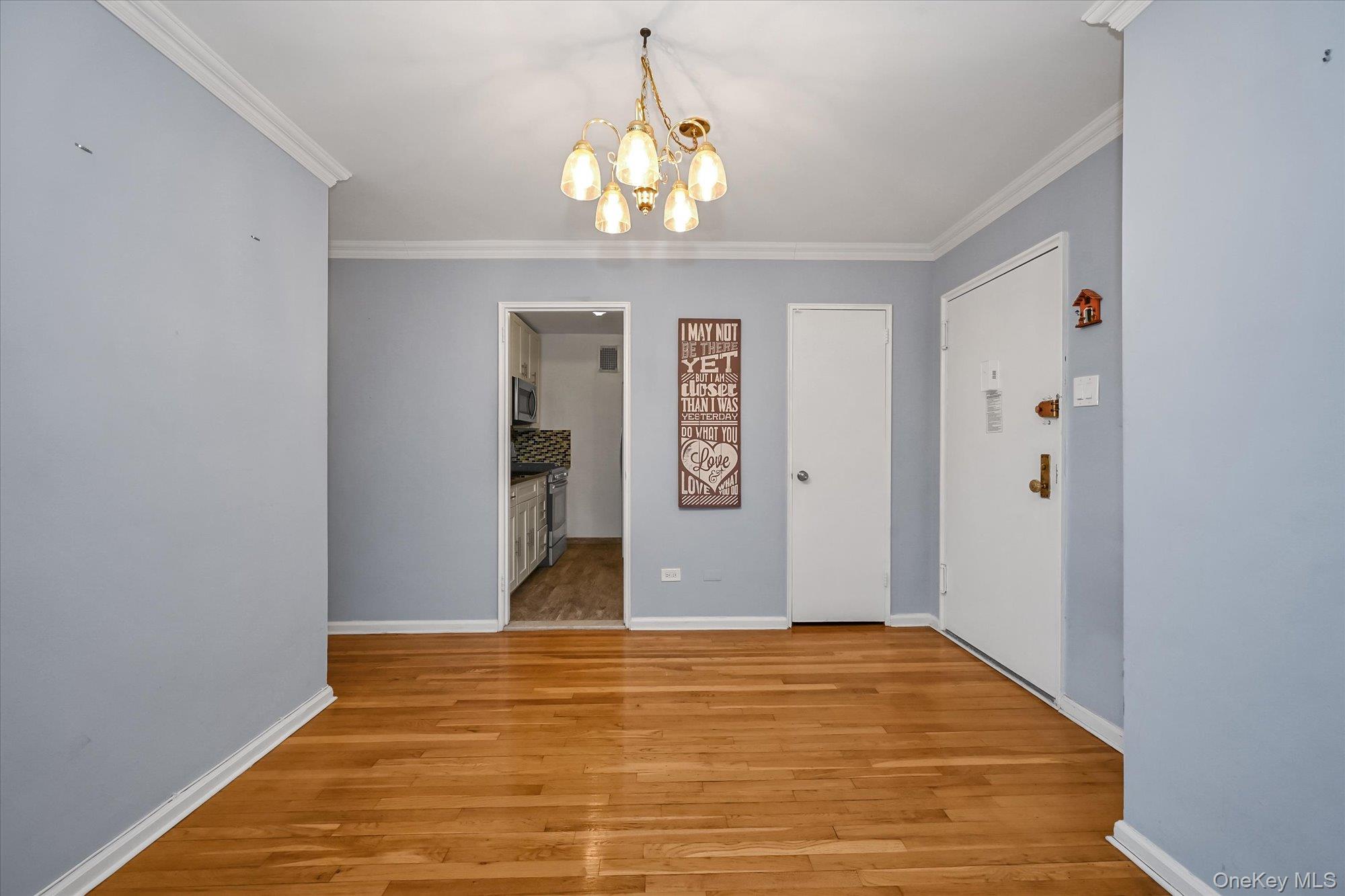 #7 photo, 85-10 151st Avenue, Howard Beach , NY 11414