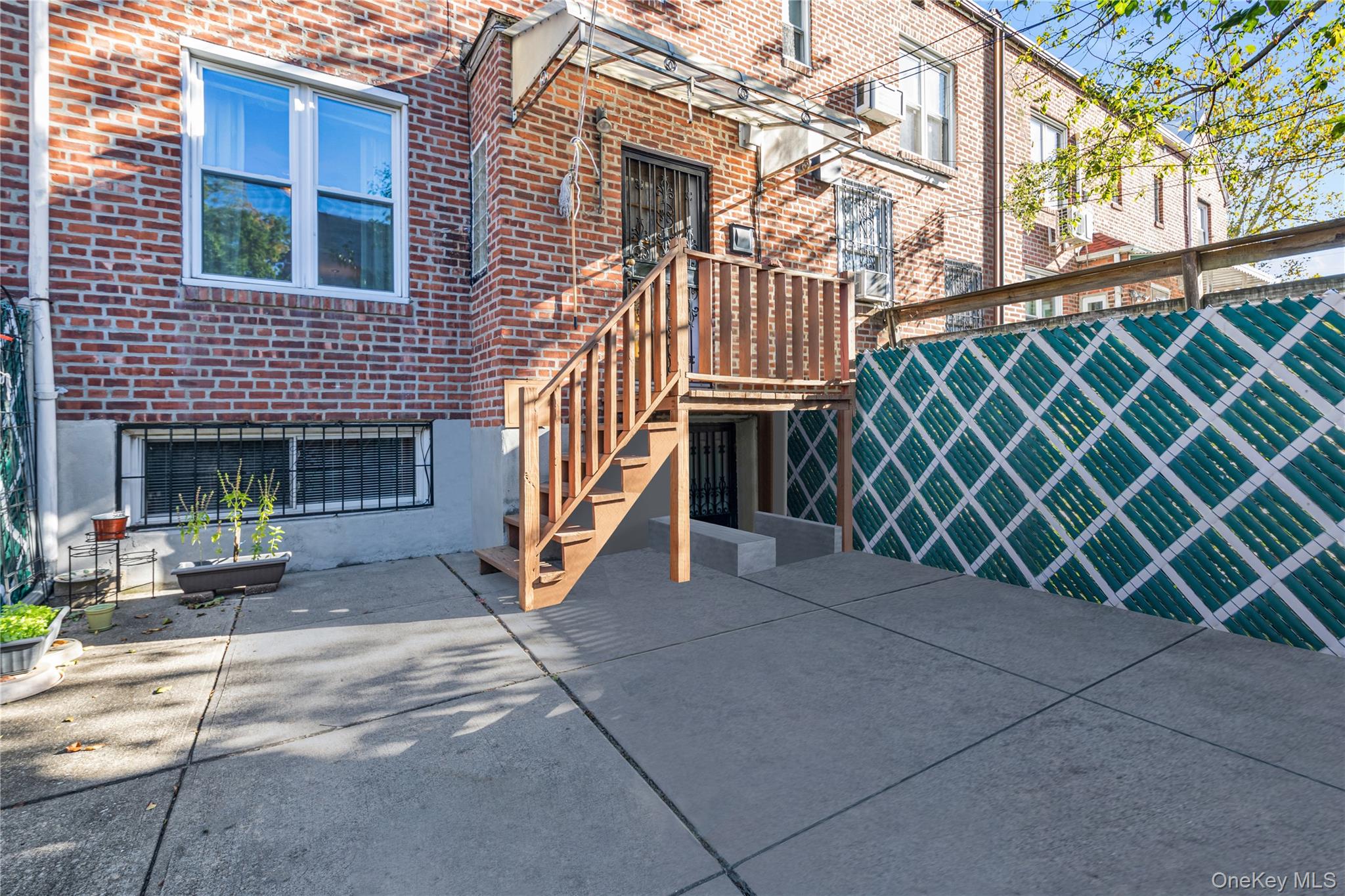 #16 photo, 142-24 61st Road, Flushing , NY 11367