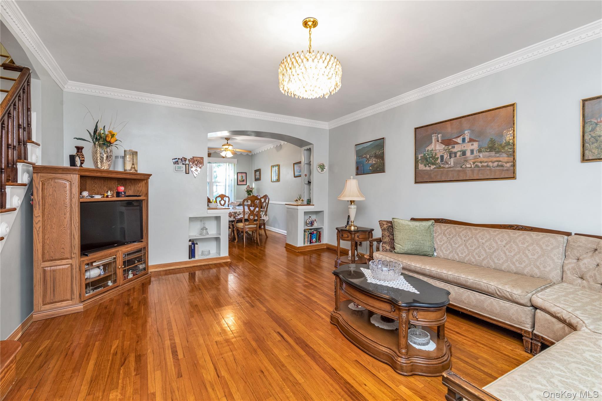 #5 photo, 142-24 61st Road, Flushing , NY 11367