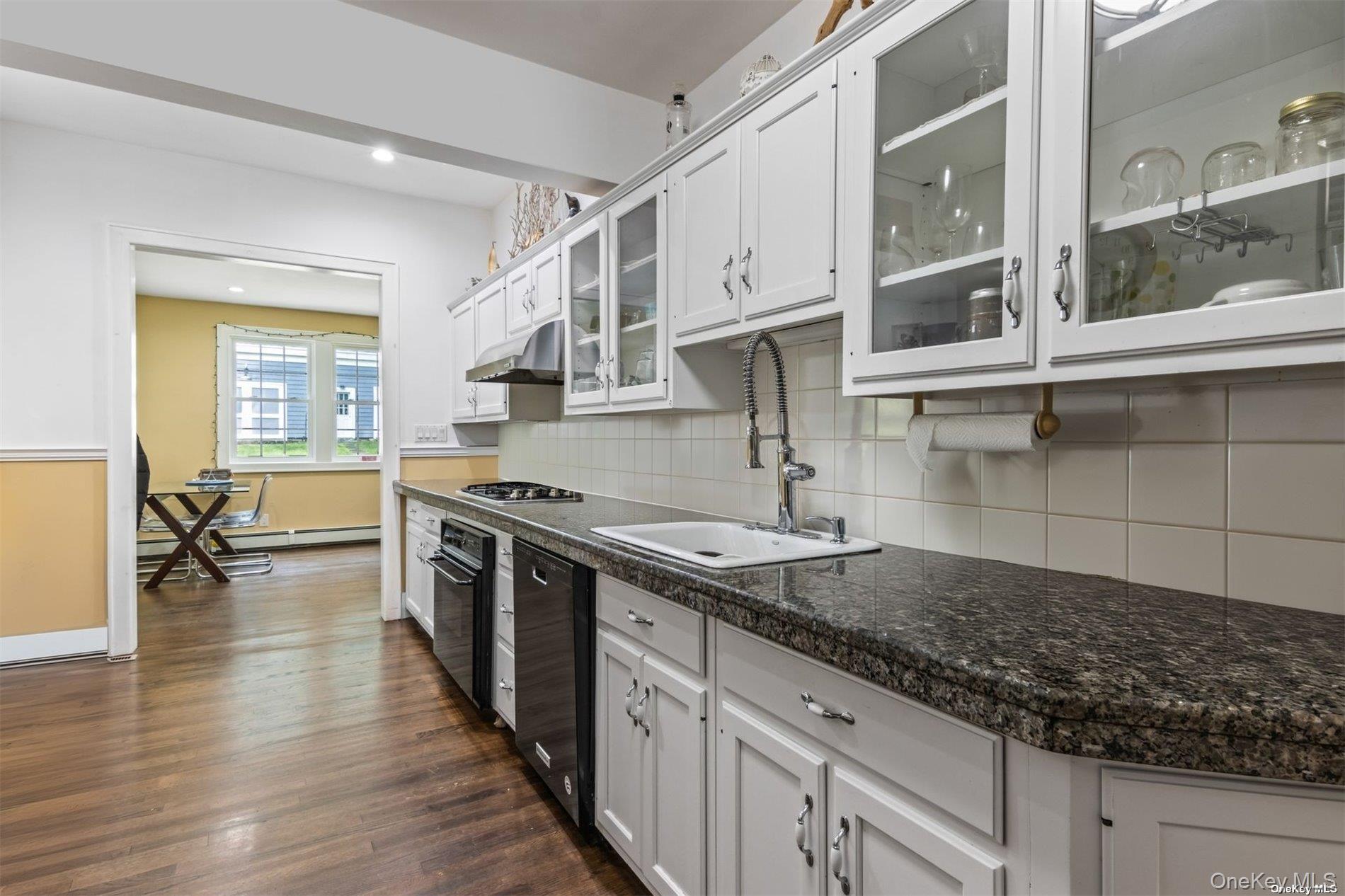 #8 photo, 245 Main Street, سوفولك Cold Spring Harbor , NY 11724