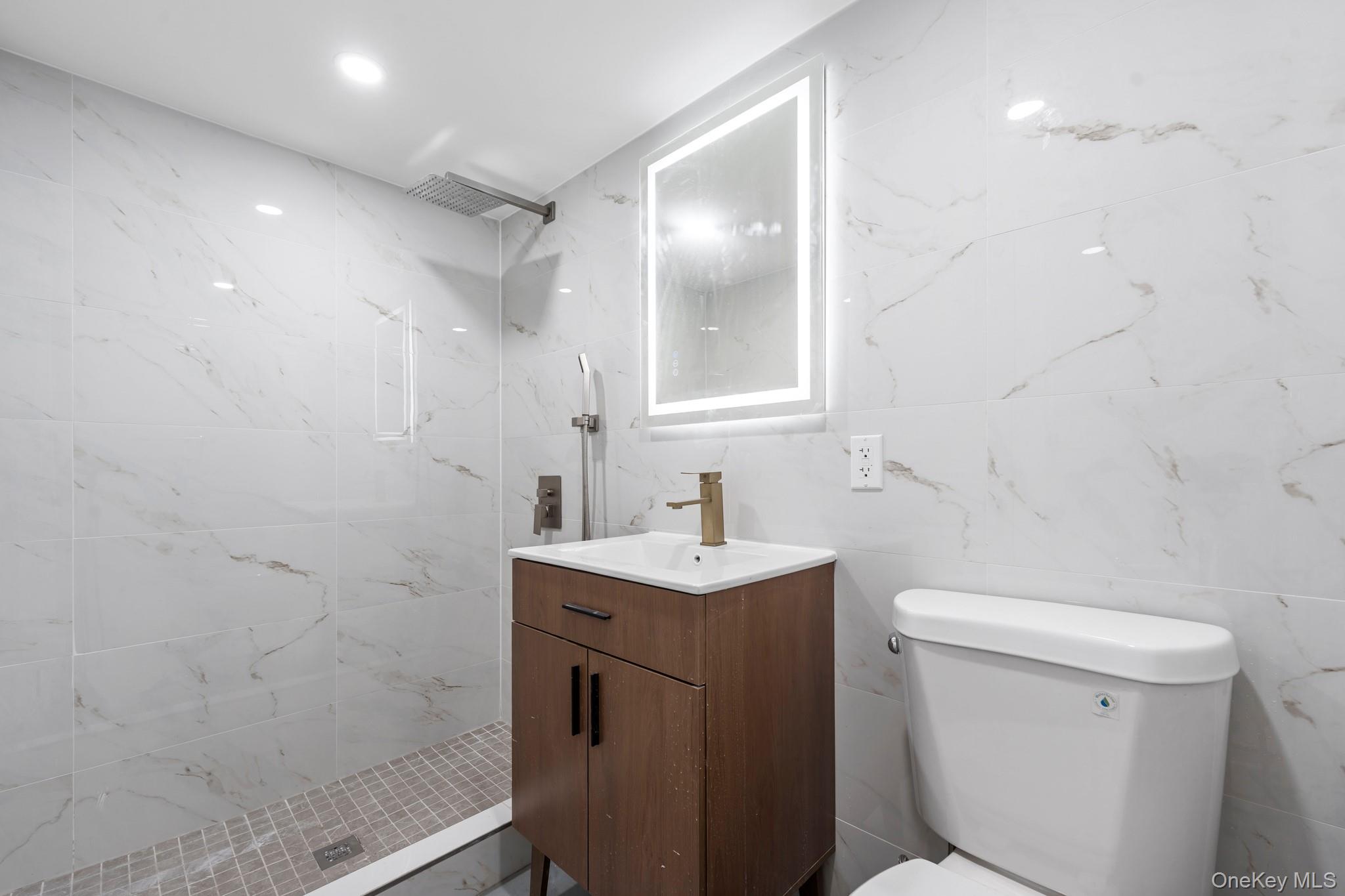 #17 photo, 11244 212th Street, Queens Village , NY 11429