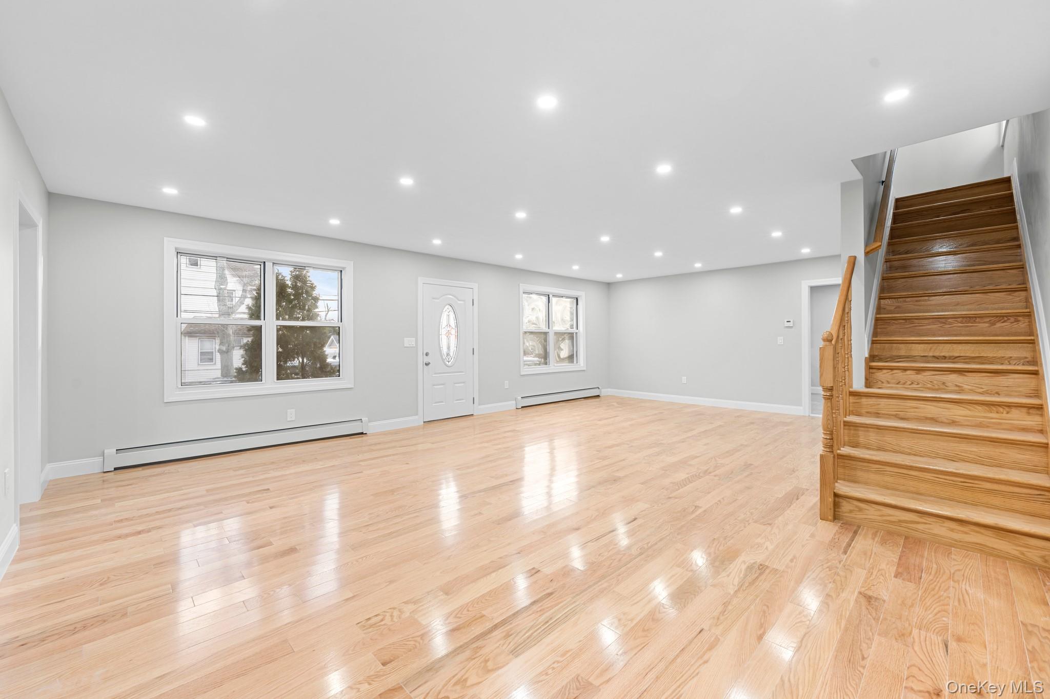 #8 photo, 11244 212th Street, Queens Village , NY 11429