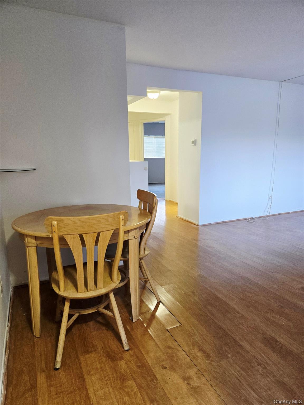 #3 photo, 79 Pointe Circle South, Coram , NY 11727