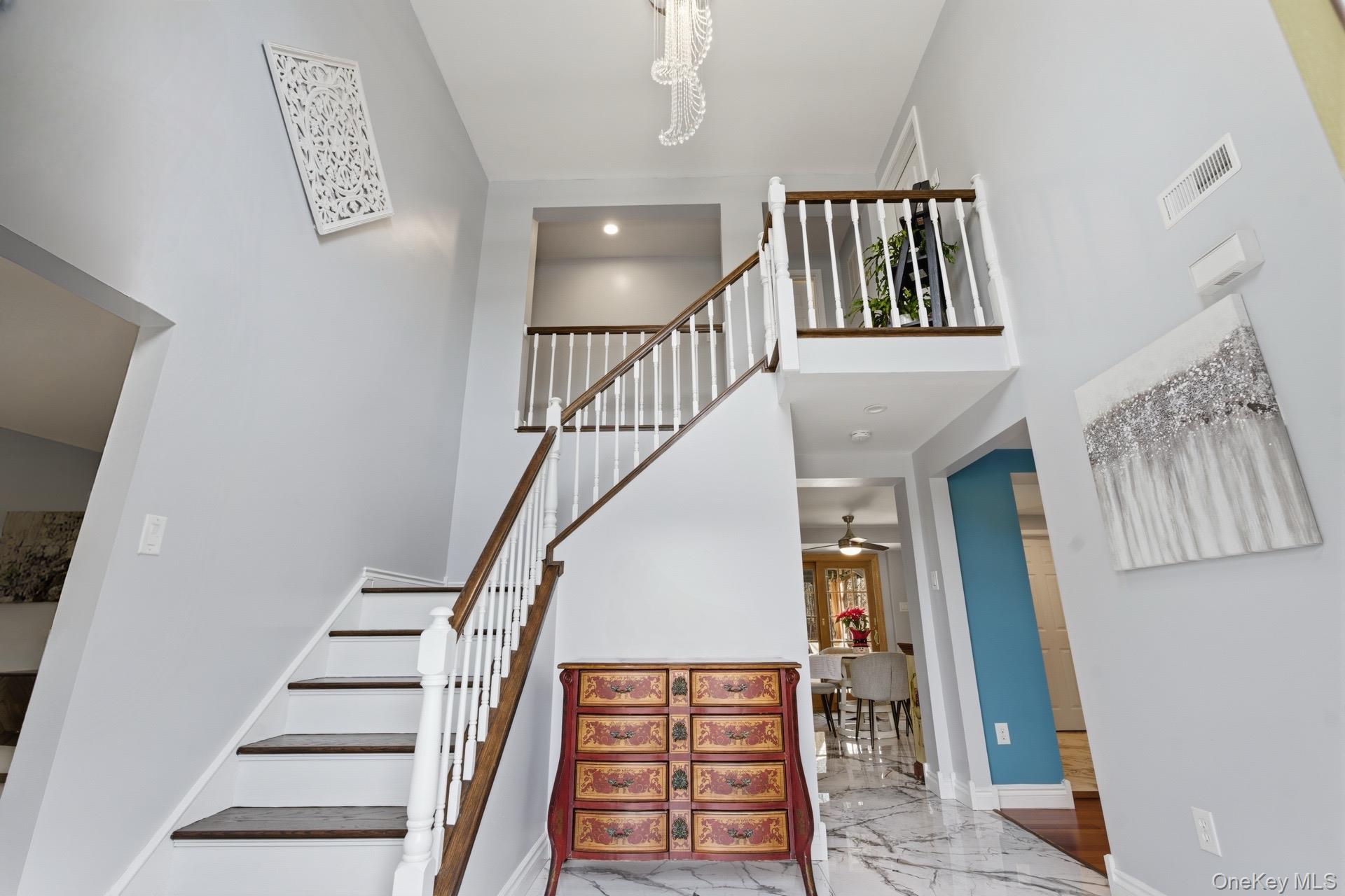 #19 photo, 39 Foreston Circle, 롱 아일랜드 Manorville , NY 11949