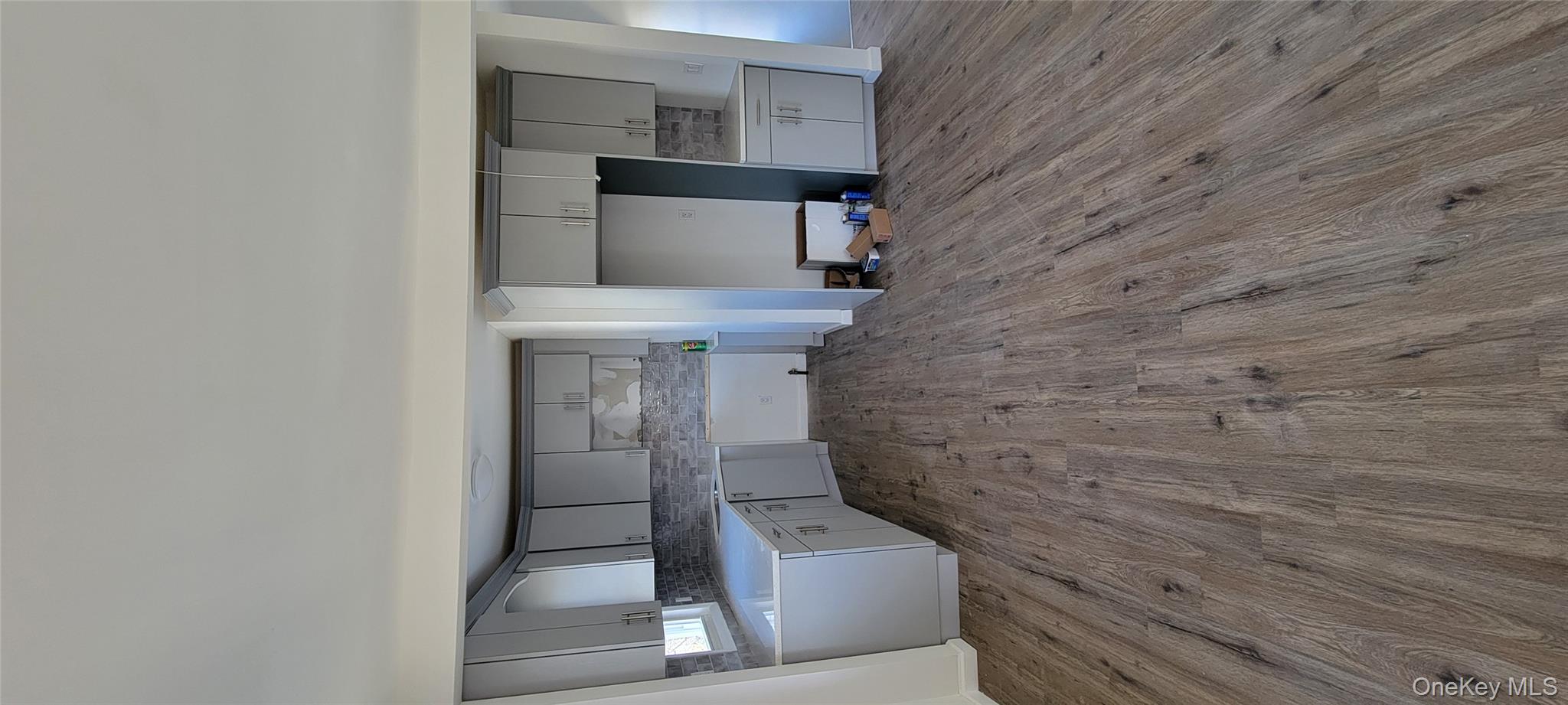 #10 photo, 83 Kraemer Street, Hicksville , NY 11801