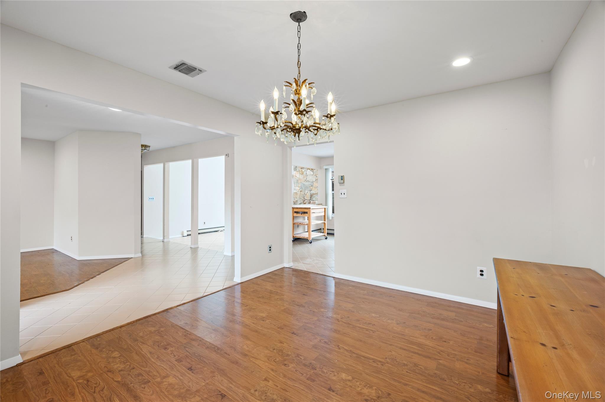 #10 photo, 6 Hillview Court, Commack , NY 11725