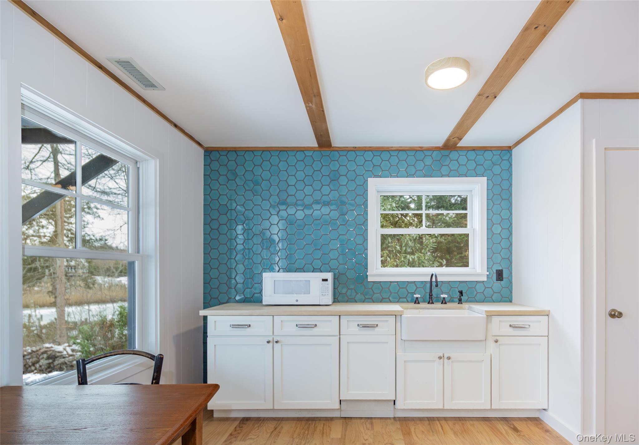 #17 photo, 9 Helens Lane, سوفولك Southampton , NY 11968