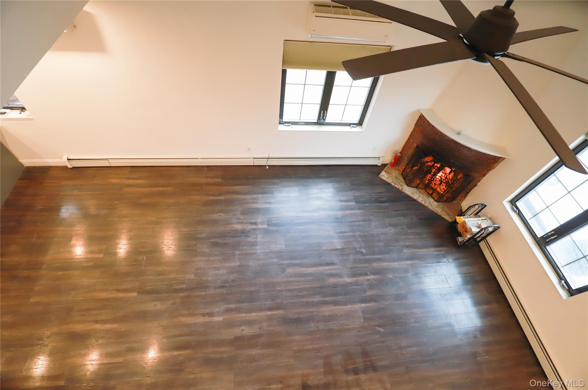 #11 photo, 36-20 190 Street, Flushing , NY 11358