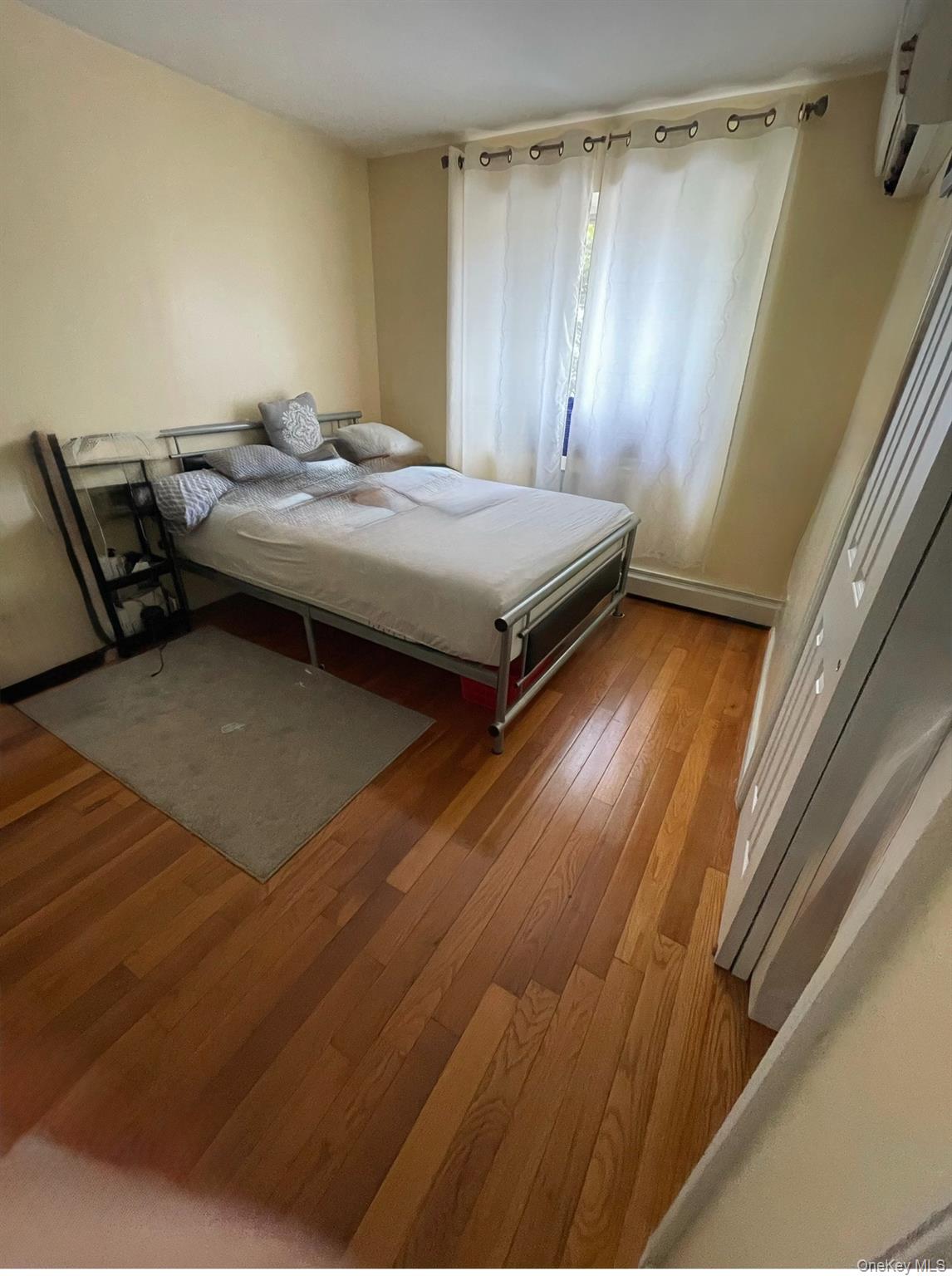 #3 photo, 13708 31st Road, Flushing , NY 11354