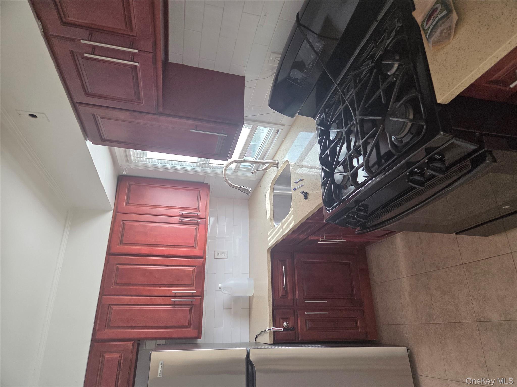 #4 photo, 221-20 137th Avenue, Springfield Gardens , NY 11413