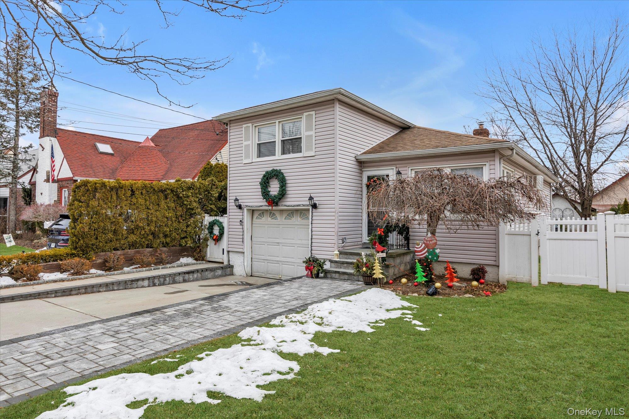 #1 photo, 30 York Street, Malverne , NY 11565