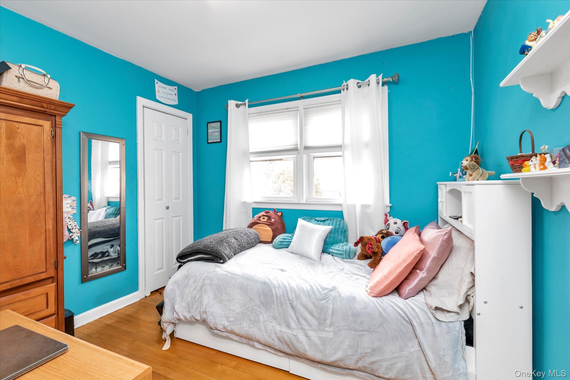 #14 photo, 30 York Street, Malverne , NY 11565