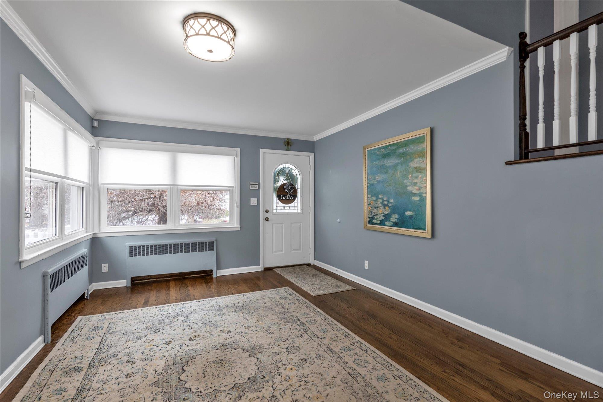 #5 photo, 30 York Street, Malverne , NY 11565