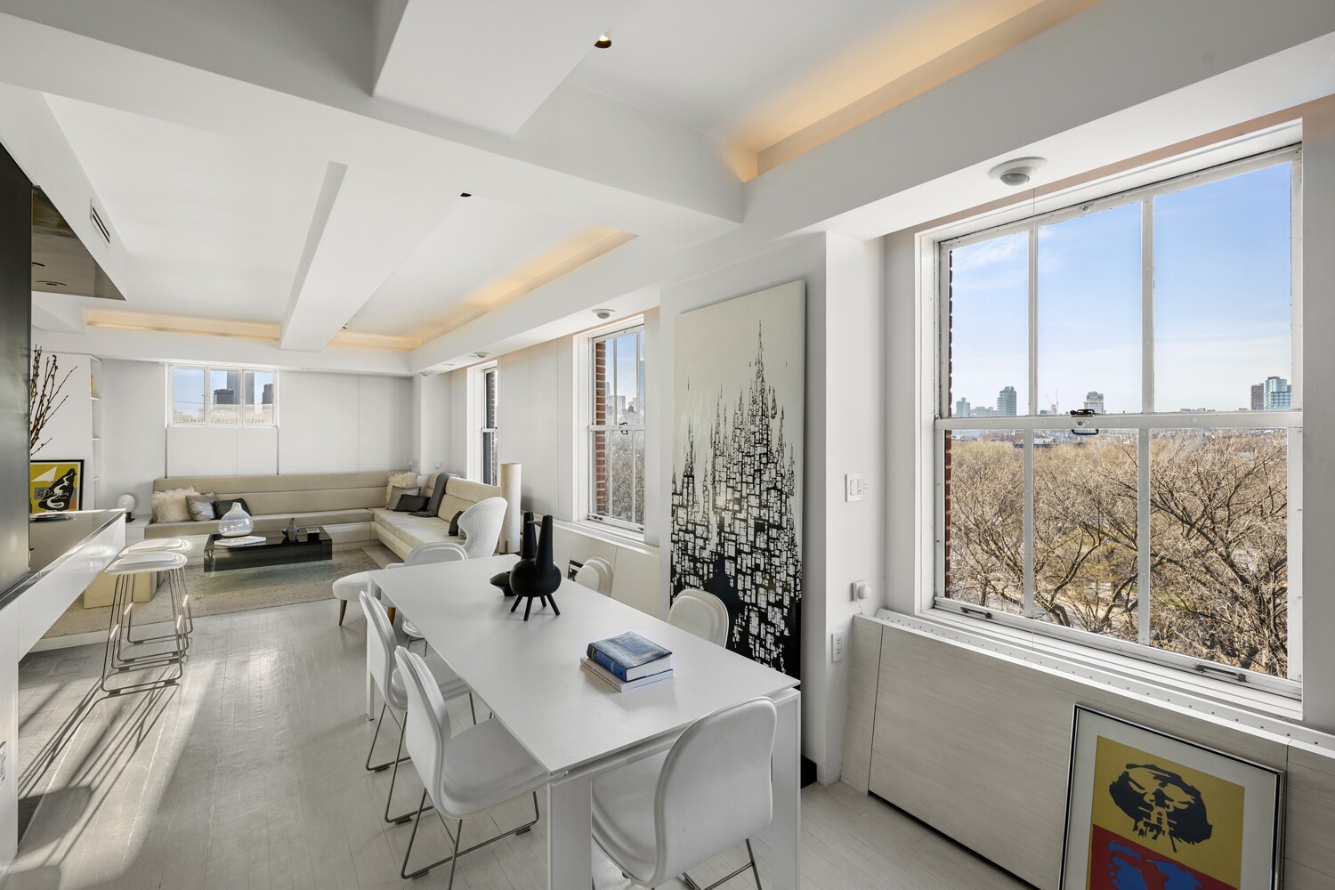 #1 photo, 143 Ave B, East Village , NY 10009