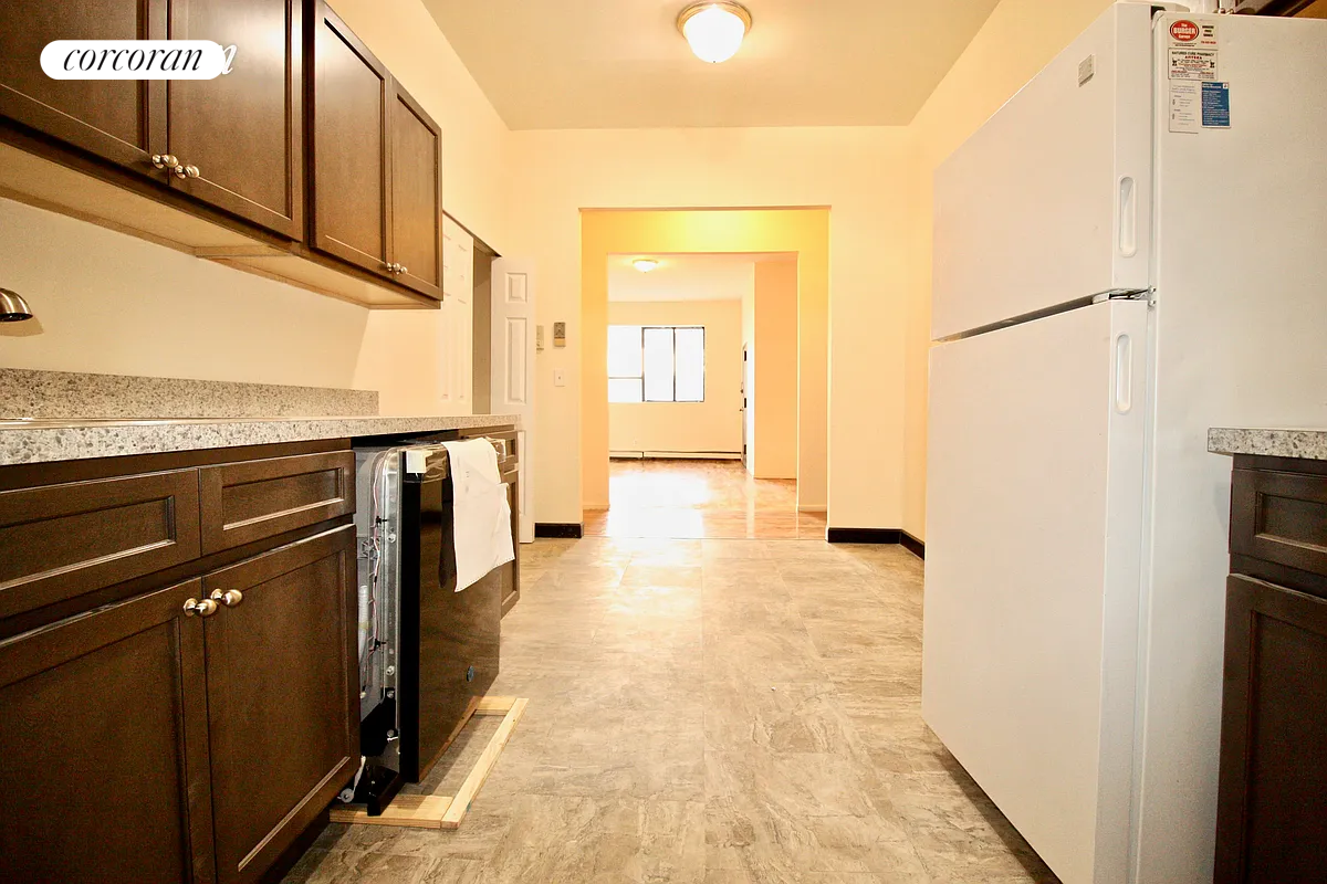 #5 photo, 272 WILLOUGHBY Avenue, Bedford-Stuyvesant , NY 11205