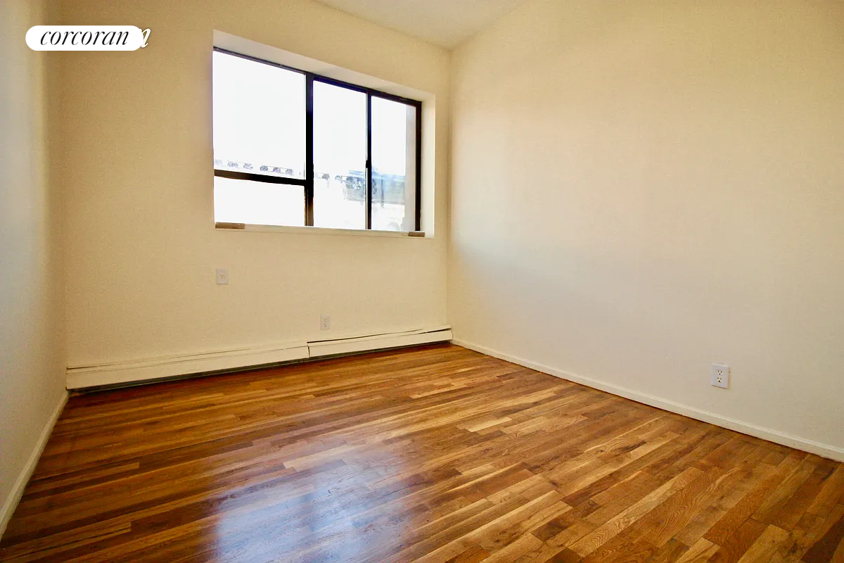 #7 photo, 272 WILLOUGHBY Avenue, Bedford-Stuyvesant , NY 11205