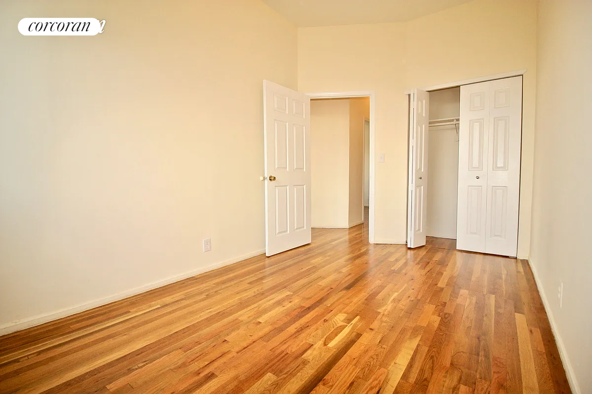 #8 photo, 272 WILLOUGHBY Avenue, Bedford-Stuyvesant , NY 11205