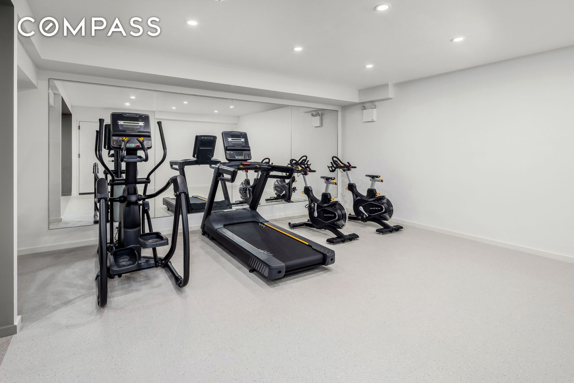 #21 photo, 66 Clinton Street, Lower East Side , NY 10002