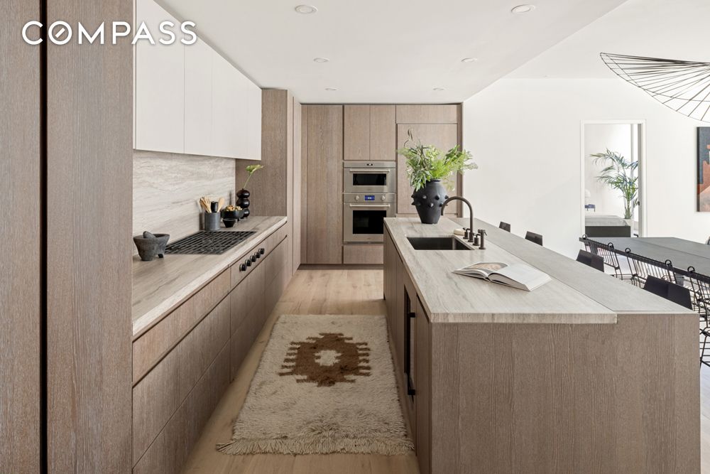 #6 photo, 66 Clinton Street, Lower East Side , NY 10002