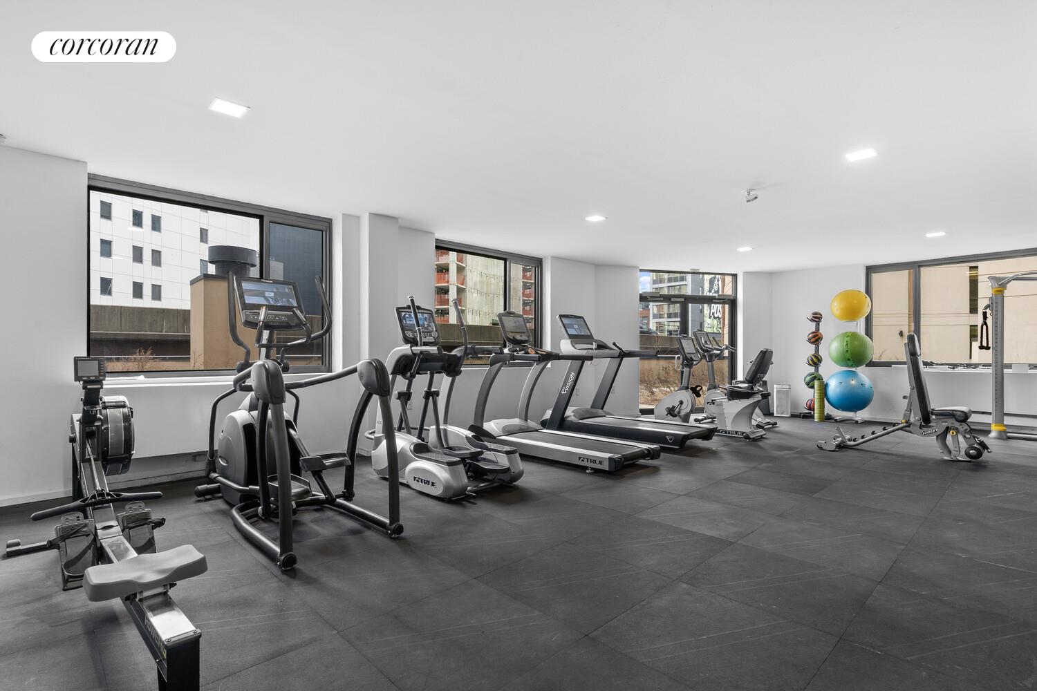 #8 photo, 25-21 43RD Avenue, 皇后區 長島城 Long Island City , NY 11101