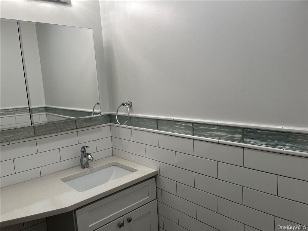 #12 photo, 13 Dock Pathway, New Rochelle , NY 10801