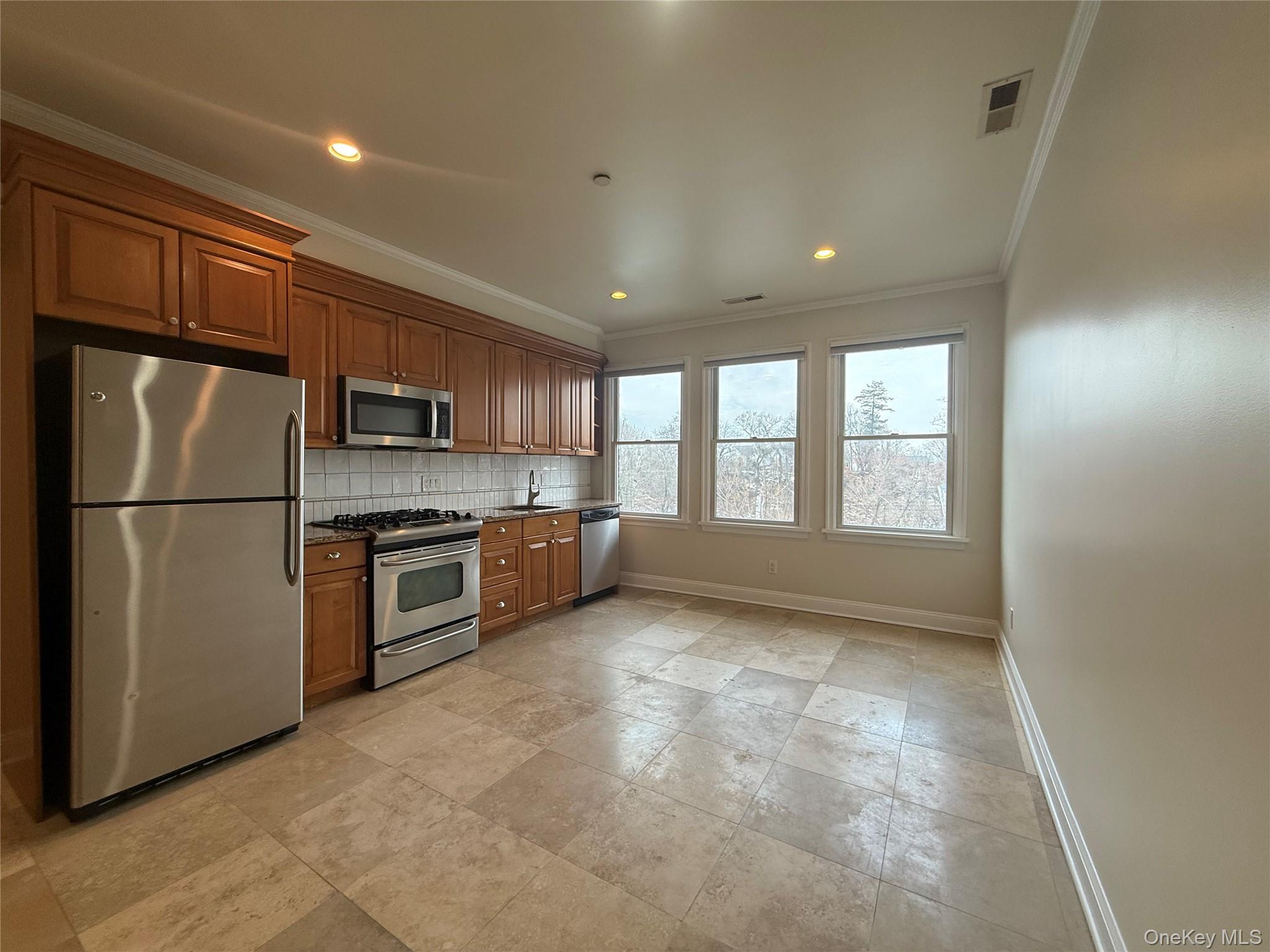 #12 photo, 123 Main Street, 뉴욕주 Ossining , NY 10562